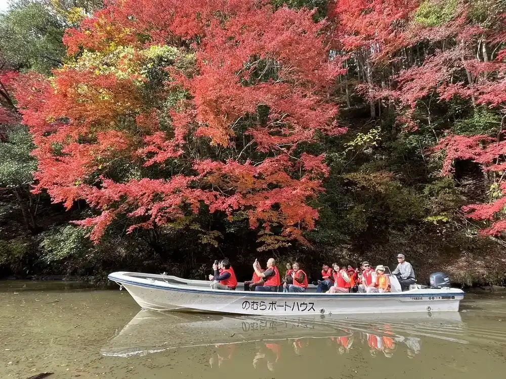 紅葉クルーズ